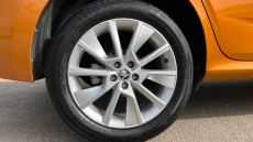 Skoda Kamiq 1.5 TSI SE 5dr DSG Petrol Hatchback